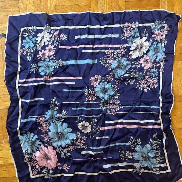 80s Japanese floral and abstract scarf - Picture 2 of 2